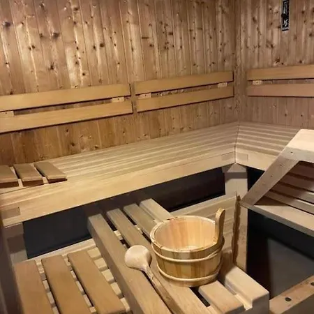 Schnitzer-stueble * ミッセン・ヴィルハムス